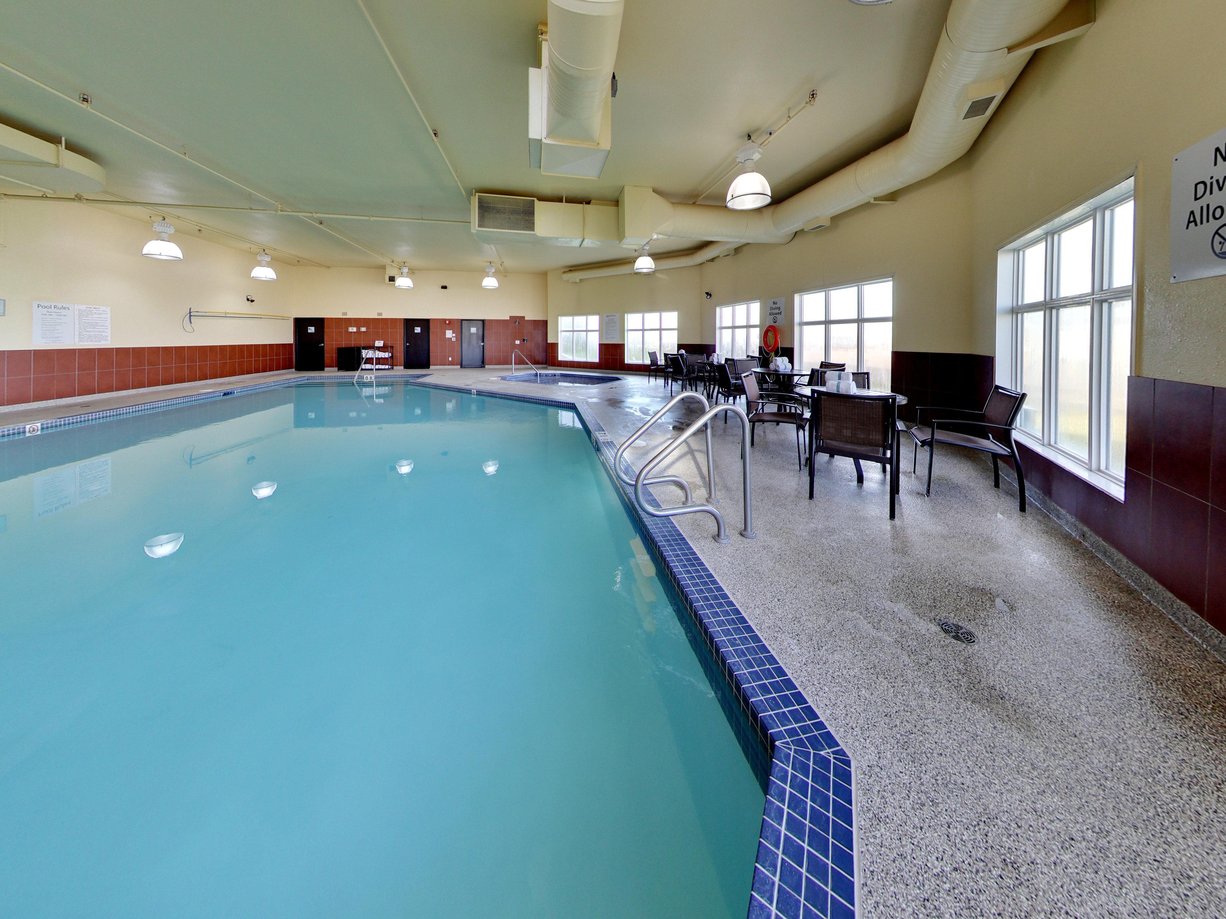Holiday Inn Express Hotel & Suites - Edmonton International Airport By Ihg Nisku Esterno foto