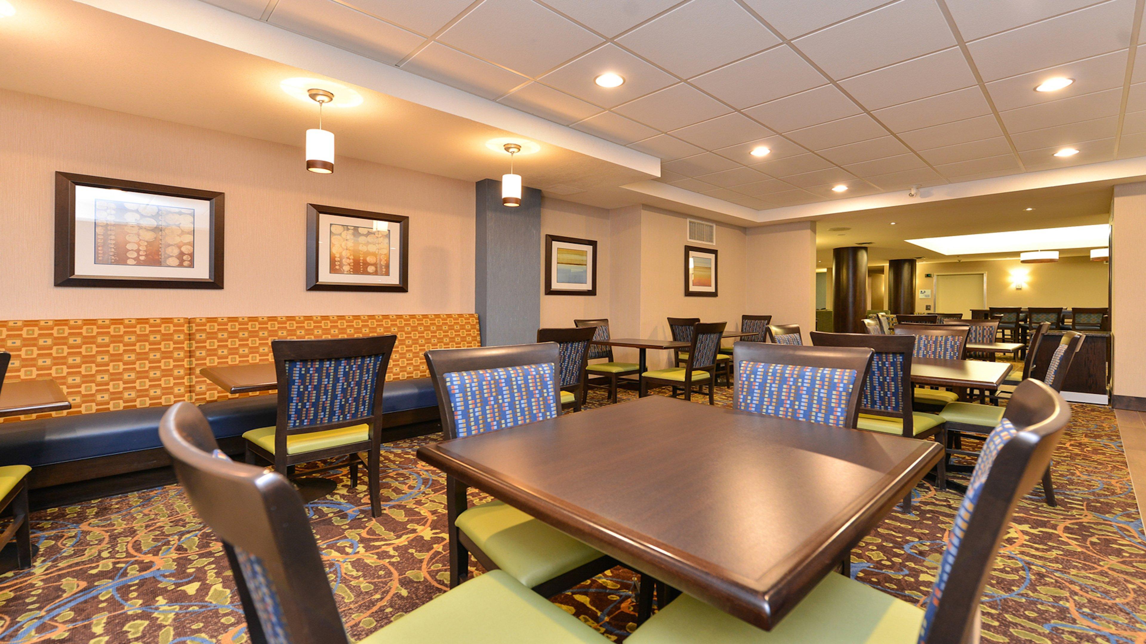 Holiday Inn Express Hotel & Suites - Edmonton International Airport By Ihg Nisku Esterno foto
